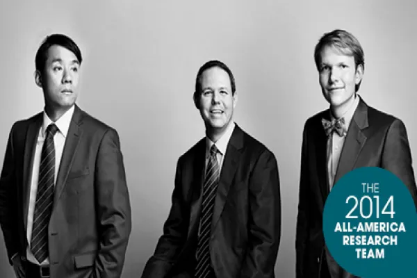 2014-10-tom-johnson-all-america-research-team-tien-tsin-huang-justin-lake-joshua-stirling-large.jpg