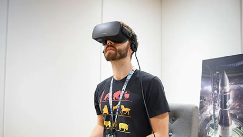 2015-07-daniel-nadler-vr-oculus-large.jpg
