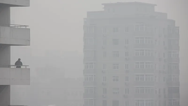 2015-12-18-da-beijing-smog-large.jpg