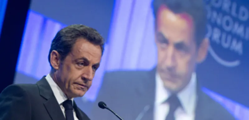 330x160-sarkozy.jpg