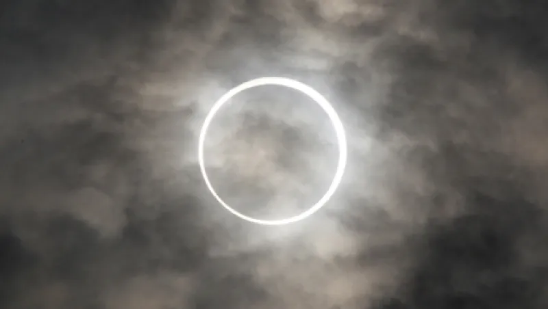 solar-eclipse-large1.jpg